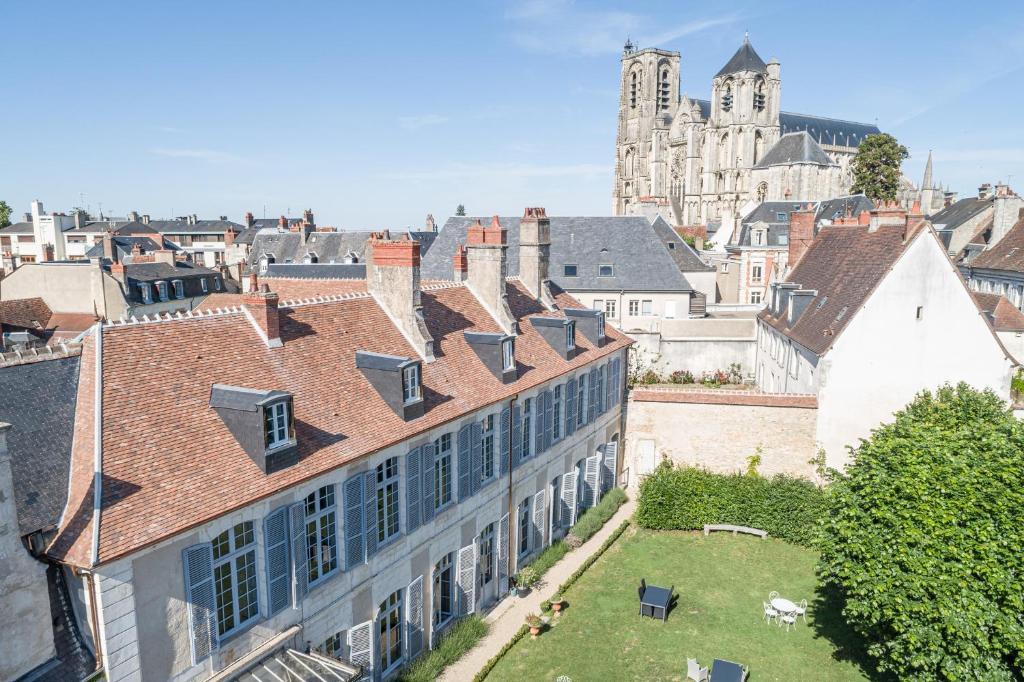 L'Hotel De Panette, Un Exceptionnel Chateau En Coeur De Ville Bourges Exterior photo