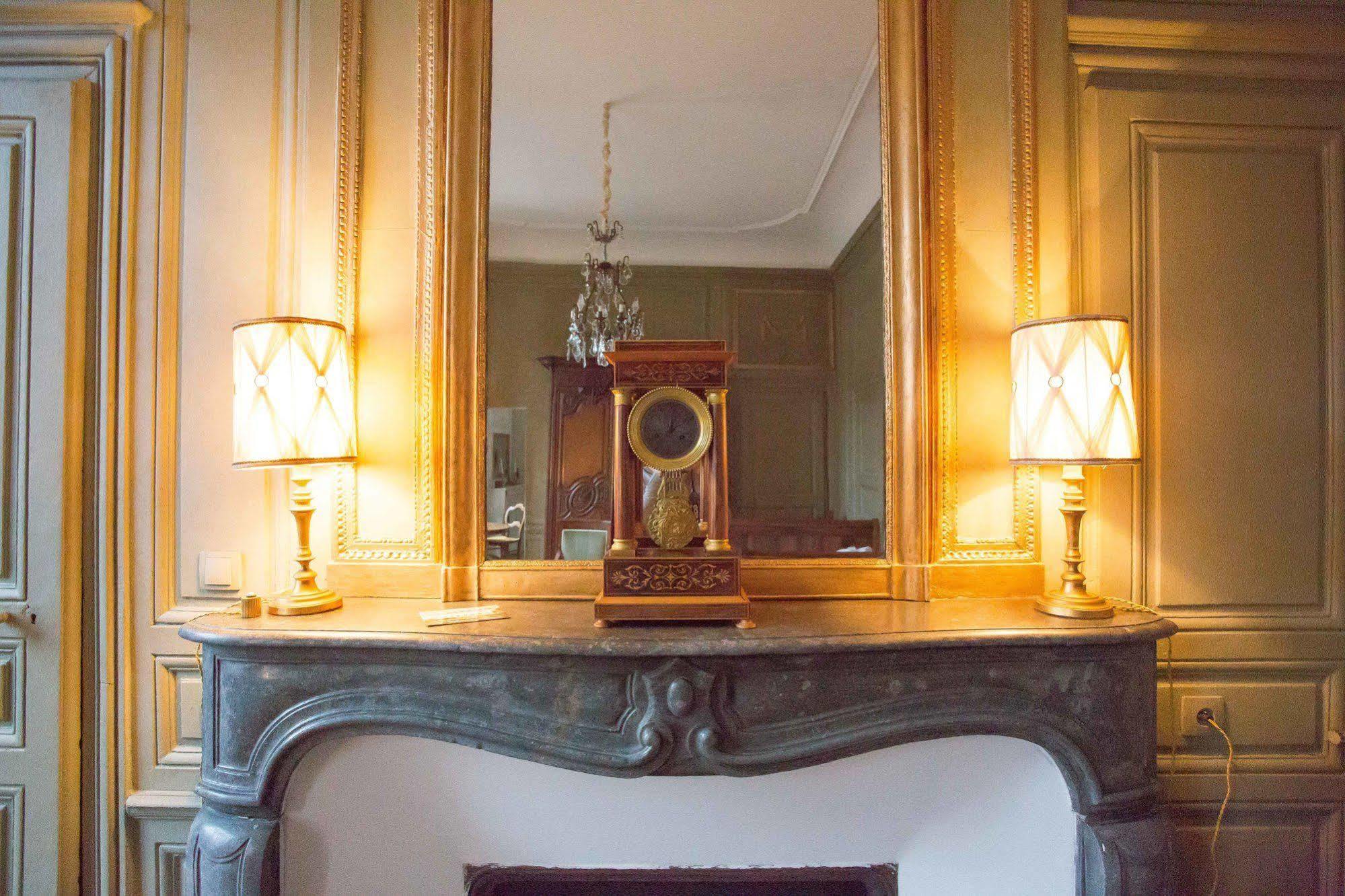 L'Hotel De Panette, Un Exceptionnel Chateau En Coeur De Ville Bourges Exterior photo